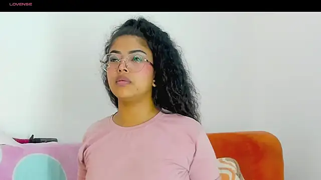 moana_taylor: онлайн-секс-чат