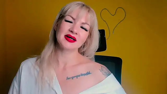 Madonna_Fire Chat XXX live