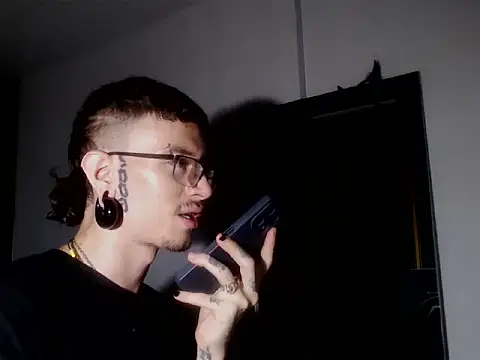 Chat XXX en directo de Ryan_Owenss