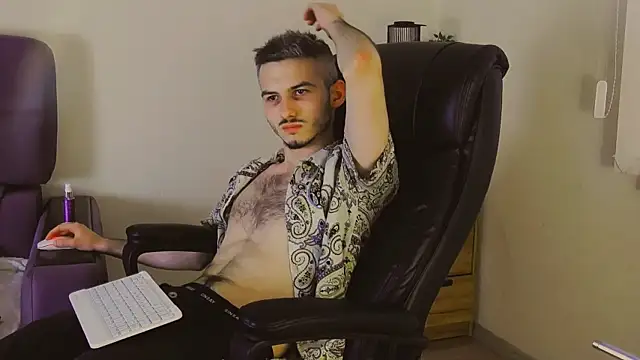 Magic_Storms – Naživo XXX chat