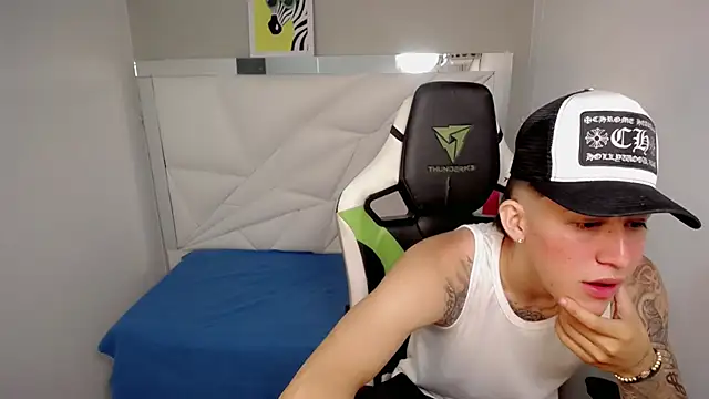 Chat XXX ao vivo de Delaware_