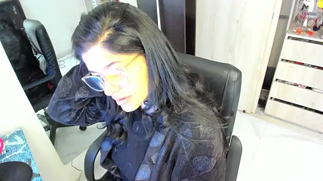 BellaFlaming's Live XXX Chat