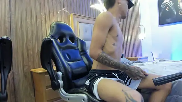 Онлайн чат XXX Mael_Jason