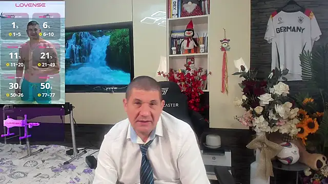SpartacusDaddy48 Chat XXX live