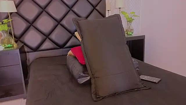 taylor_morgann: вебкам-шоу
