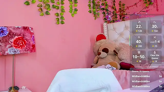 valentinee_xo's Live XXX Chat