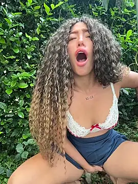 دردشة roxyrougee الجنسية المباشرة