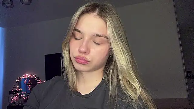 Chat XXX ao vivo de EarthaStinett