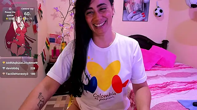 sara_florez12's Live XXX Chat