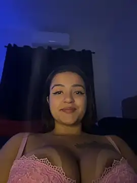 Manu_2002_'s Live XXX Chat
