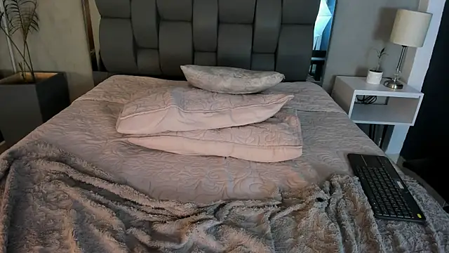 Charlie___Musk 现场XXX聊天