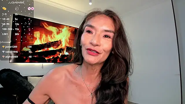 Emma_Mendozaa's Live XXX Chat