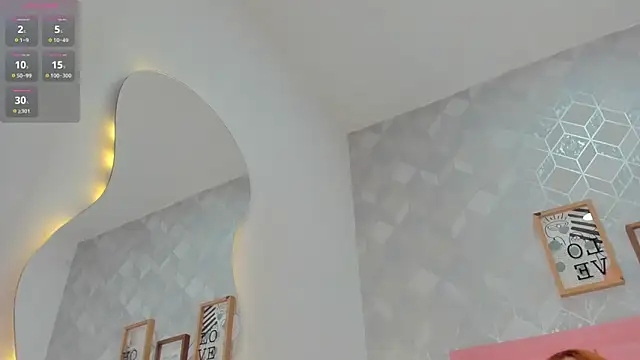 SelenaMiel Adlı Modelin Canlı XXX Sohbeti
