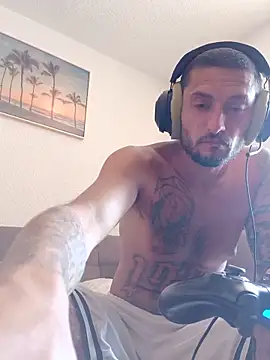 Woodern Webcamshow