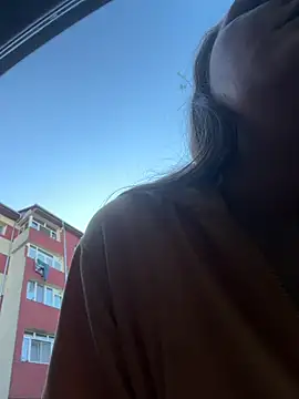 BrunetteNymph Chat XXX live