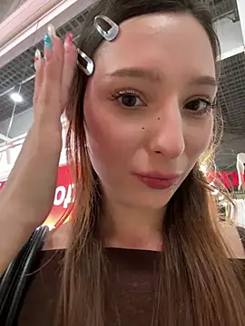 LilluKatten's Live XXX Chat