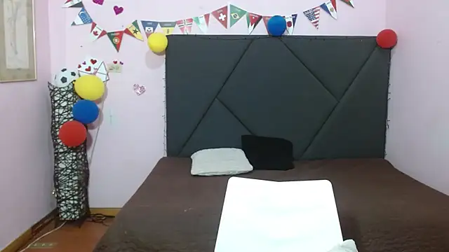 pamela_echeverria's Live XXX Chat