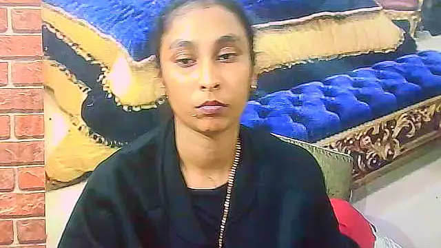 IndianSexyButt Chat XXX in diretta