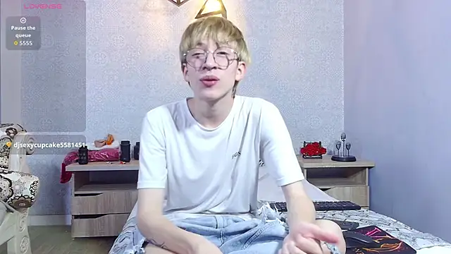 axell_stone_'s Webcam Show