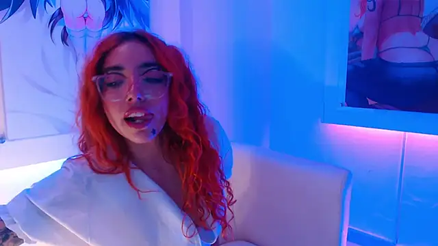 Živý XXX chat mere_in_redd