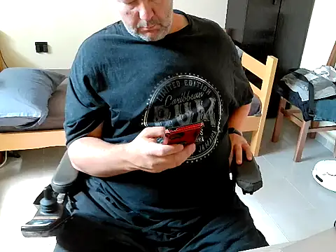 pozitiva000 Live XXX-chat