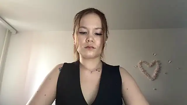LauranAngelbeckのライブXXXチャット
