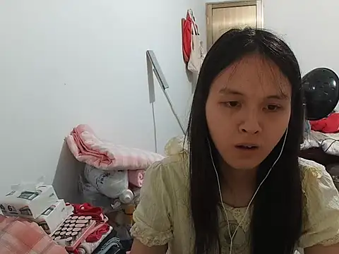 RebelAura Chat XXX in diretta