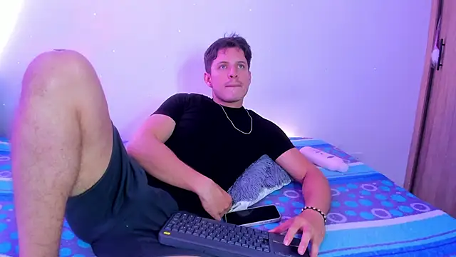 johnycooper08: απευθείας συνομιλία ΧΧΧ