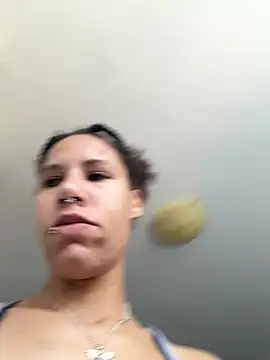 AaliyahHarris: онлайн-секс-чат