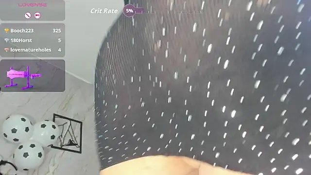 Kazsandraa's Live XXX Chat