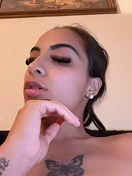 Czat XXX na żywo – Evelin199