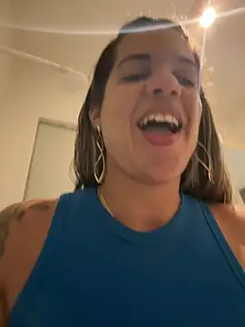 Casada_Ninja Adlı Modelin Canlı XXX Sohbeti