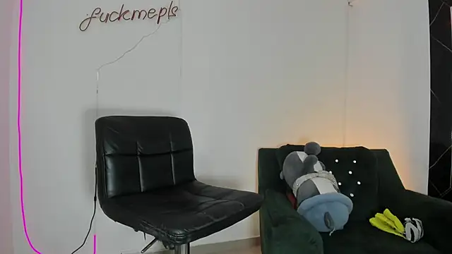 Rpoolrboy Live XXX Chat