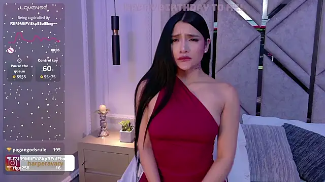 Harper-Avary Adlı Modelin Canlı XXX Sohbeti