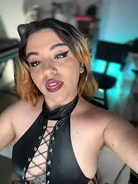 NikkiNix Live XXX Chat