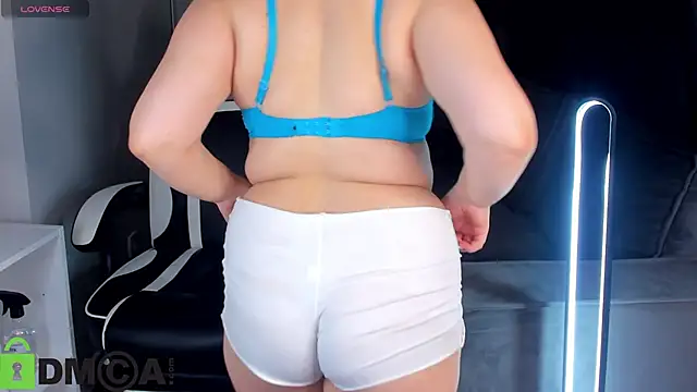 Lisa_Terry Adlı Modelin Canlı XXX Sohbeti