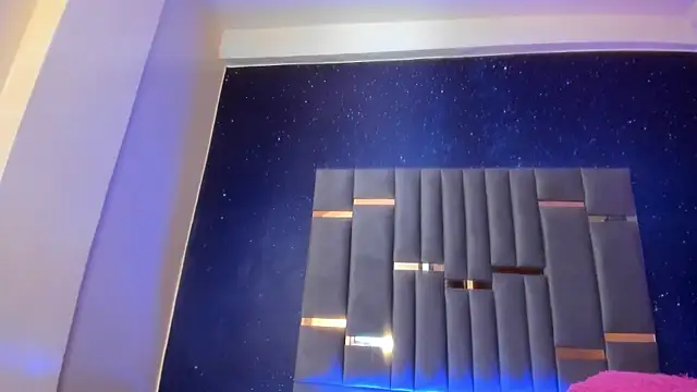 Živý XXX chat ChannelQueen