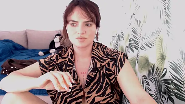 ViviRoses' Live XXX Chat