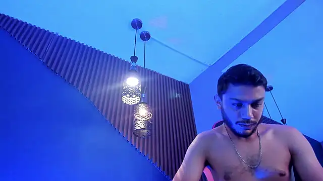 Boss_Domiinator – Naživo XXX chat