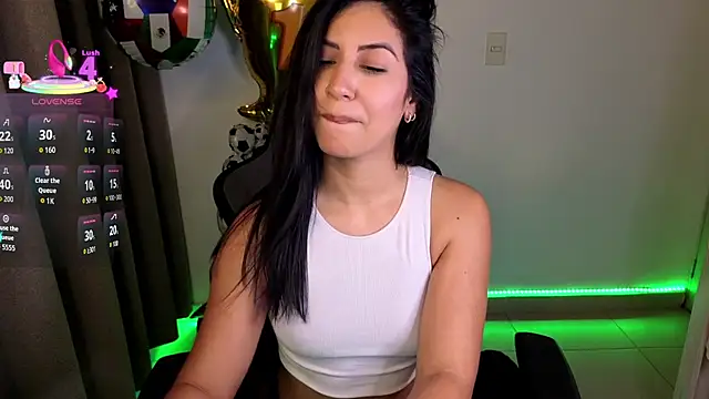 chloebum_: απευθείας συνομιλία ΧΧΧ