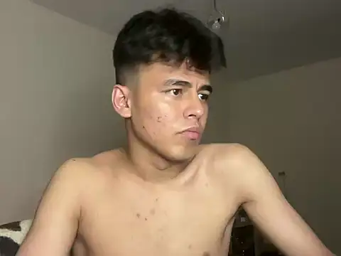 Chat XXX ao vivo de ToddWarren