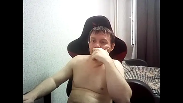 Pokazy przed kamerką – MysteriousWanderer