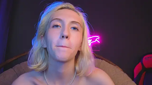 Chat XXX en directo de Elen__Moore