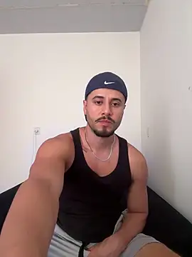 guzzfit Live XXX-Chat