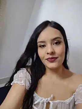 HollyMoon_'s Live XXX Chat