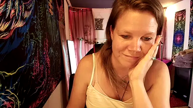 CallMeMarian Live XXX chat