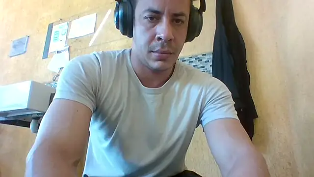 MachoScorpionCaralho Chat XXX live