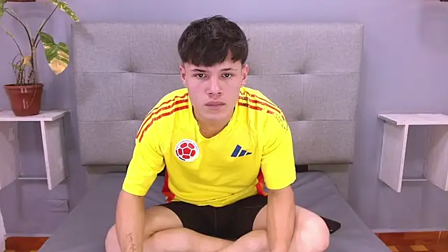 Kevin_Tupe Live XXX Chat