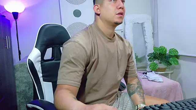_robertobaggioo 라이브 XXX 채팅