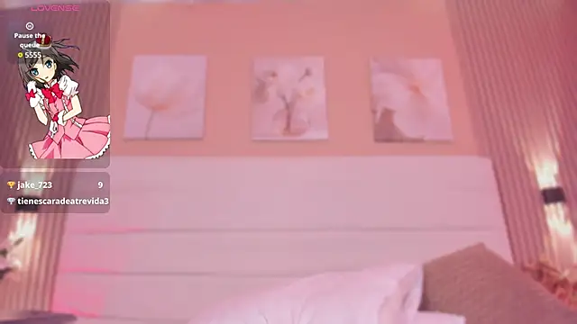 LisaLainのライブXXXチャット